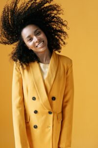 image from an article by Tess René Coaching about taking up space and trusting yourself